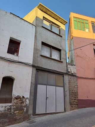 Chalet en venta en Caspe