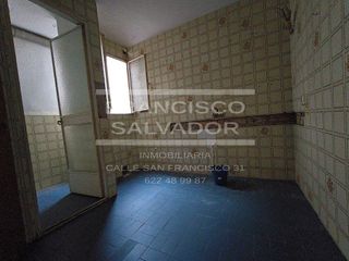 Piso en venta en Lucena