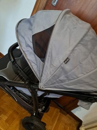 Silla de paseo bebé gris