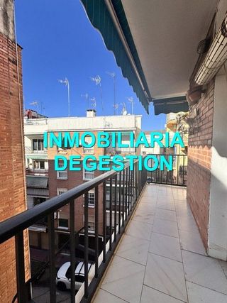 Piso en venta en Linares