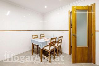 Piso en venta en Pego