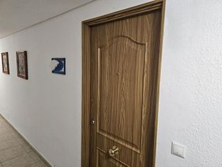 Piso en venta en La Carihuela en Torremolinos