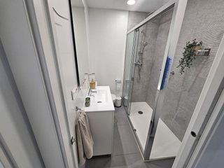 Piso en venta en La Carihuela en Torremolinos