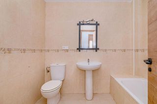 Piso en venta en Zona de San Cayetano en Churriana de la Vega