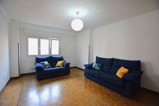 Piso en venta en El Llano en Gijón