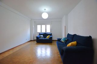 Piso en venta en El Llano en Gijón