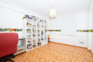 Piso en venta en Lucena