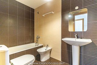 Piso en venta en Carballo