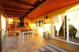 Casa adosada en venta en Viladecavalls