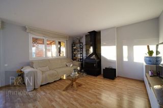 Casa adosada en venta en Viladecavalls