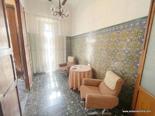 Casa adosada en venta en El Cabanyal- El Canyamelar en Valencia