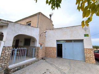 Casa en venta en Yecla