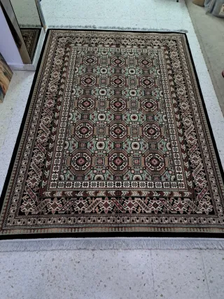 Alfombra de lana tejida a mano