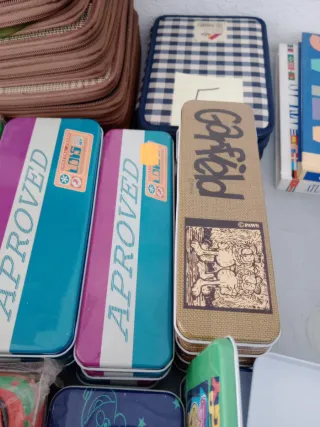 Estuches lata años 80 nuevos