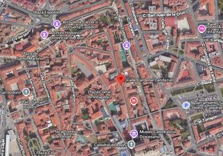 Piso en venta en Casco Antiguo en León