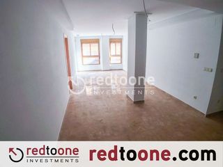 Piso en venta en Mercado en Alicante