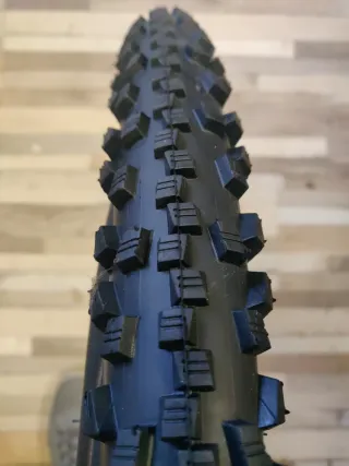 Neumático Schwalbe Black Jack 29x2.10