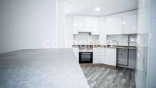 Piso en venta en Nou Moles en Valencia