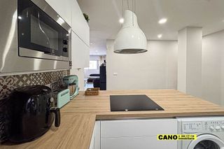 Piso en venta en Centro en Almería