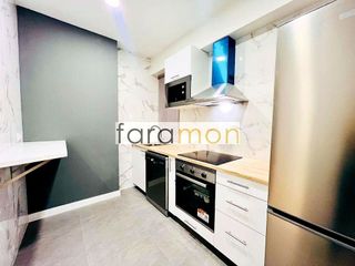 Piso en venta en Praza España - Casablanca en Vigo