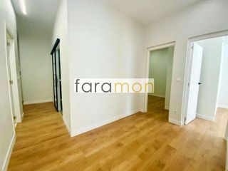 Piso en venta en Praza España - Casablanca en Vigo
