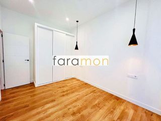 Piso en venta en Praza España - Casablanca en Vigo