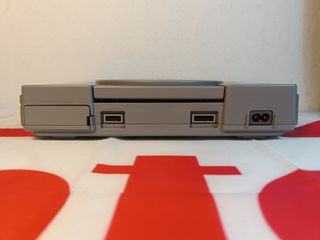 Console PS1 SCPH-7502 + Tomb Raider III + Valigetta