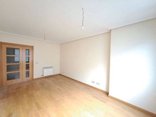 Piso en venta en Gamonal en Burgos