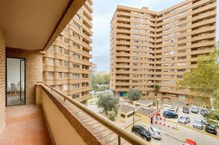 Piso en venta en Mestalla en Valencia