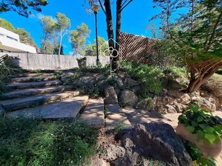 Chalet en venta en Begues