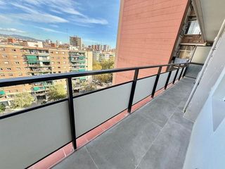 Piso en venta en Sant Martí de Provençals en Barcelona