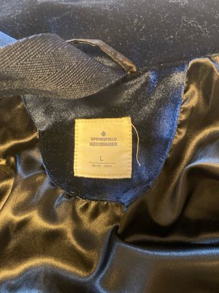 Abrigo azul de terciopelo