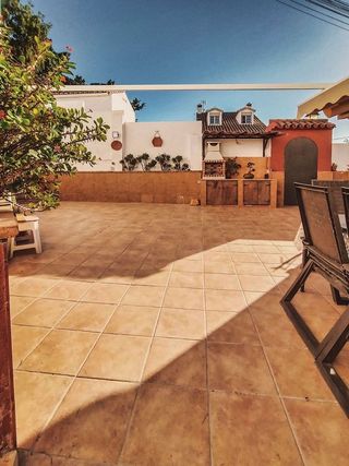 Casa pareada en venta en Nueva Andalucía centro en Marbella