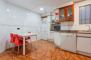 Casa adosada en venta en El Cabanyal- El Canyamelar en Valencia