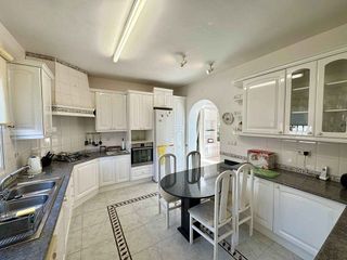 Chalet en venta en Riviera del Sol en Mijas