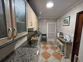 Casa adosada en venta en Cerro de Reyes en Badajoz