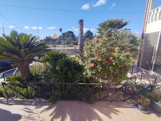 Chalet en venta en Novelda