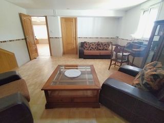 Chalet en venta en Novelda