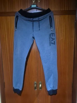 Pantalón chándal Emporio Armani gris Talla M,38/40
