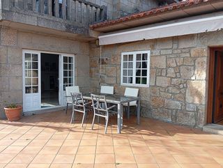 Chalet en venta en Vilanova de Arousa