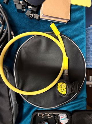 Octopus Cressi Compact Amarillo