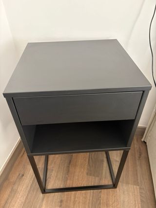 Mesita de noche moderna madera y metal