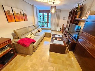 Dúplex en venta en Centro en Avilés