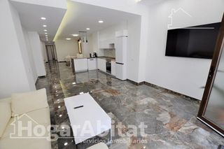 Piso en venta en Benicalap en Valencia