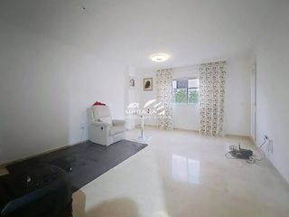 Piso en venta en Lucena