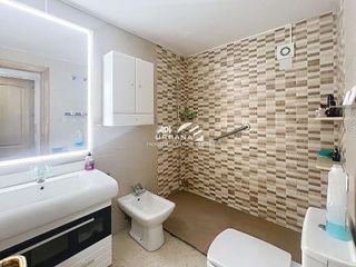 Piso en venta en Lucena