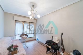 Piso en venta en Centro en Gijón