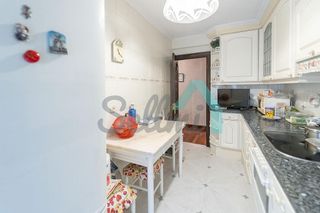 Piso en venta en Centro en Gijón