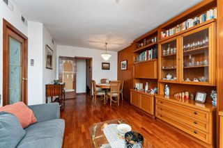 Piso en venta en Gavarra en Cornellà de Llobregat