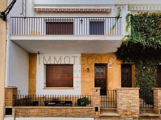 Casa adosada en venta en Caldes d´Estrac